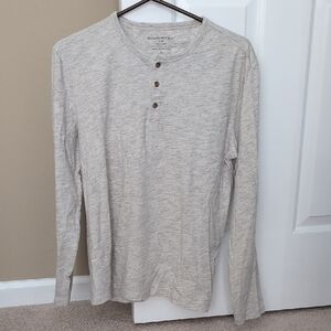 Banana Republic Light Gray Henley Long Sleeve Shirt